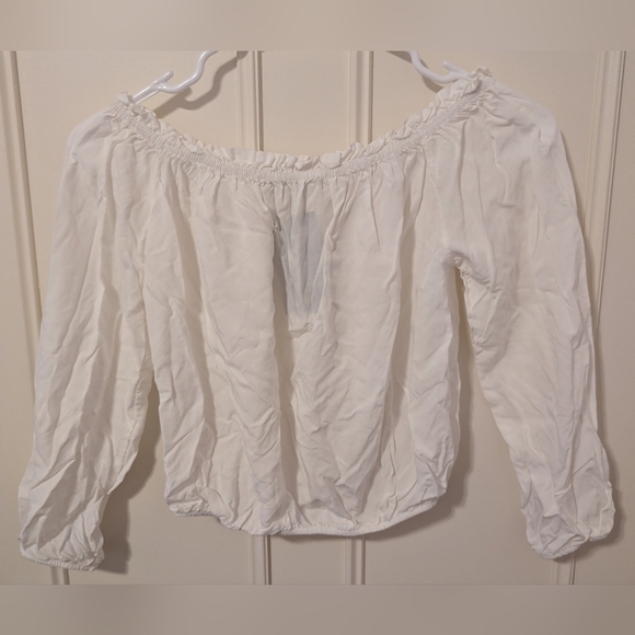Brandy Melville White Maura Long Sleeve Off The Shoulder Top - Picture 4 of 4